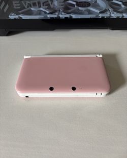 Nintendo 3DS XL Pink