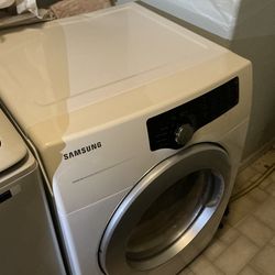 Samsung Dryer (moderately used)