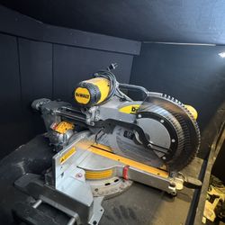 12" Double Bevel Compound Sliding Miter Saw
