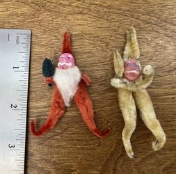 Vtg 1930's - 1950's Clay Face Chenille Yellow & Red Santas w/Trees