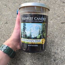 Mountain Pine Yankee Candle