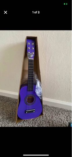 Acoustic guitar 22 in