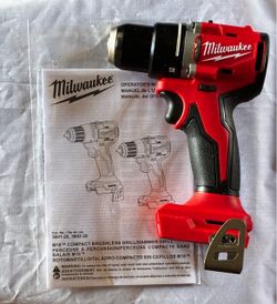 Milwaukee drill M18