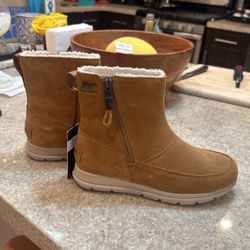 Sorel Insulated Waterproof Booties Size 6