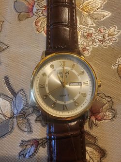 New Men's Classy Watch Silver with Gold Trim Brown Leather Band Never Worn