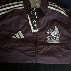 MÉXICO WINDBREAKER 