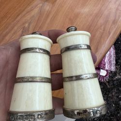 9.25 Silver Salt And Pepper Shaker Pair