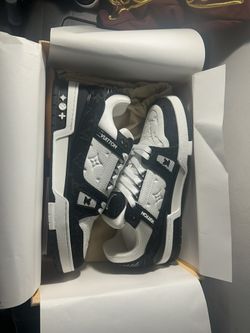 Loui Vuitton Trainers