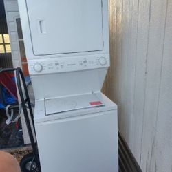 Stackable Washer And Dryer 