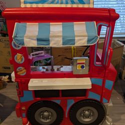 Kid's food truck 