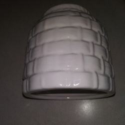 Haeger USA Basket Style Planter