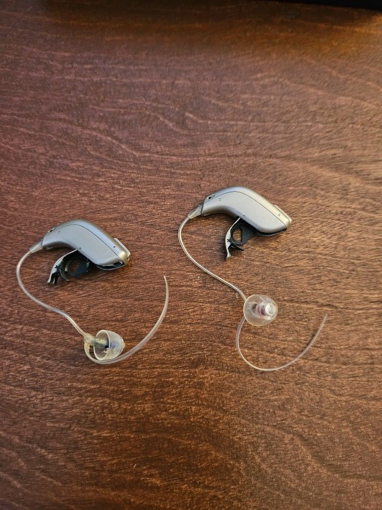 Oticon Hearing Aids BUNDLE