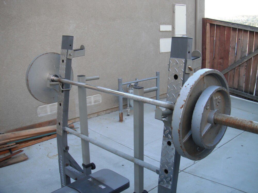 Olympic weight bench w/bar