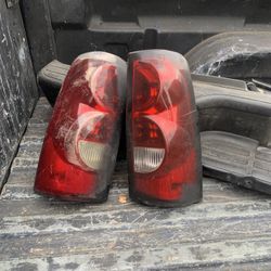 Chevy Silverado back tight