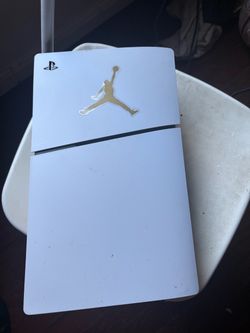 Sony PS5 Slim Disc Console (1TB)