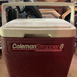 COLEMAN STRAPPER 8 PERSONAL COOLER #5272 Red w/ White CUPHOLDER LID DATE 04/86