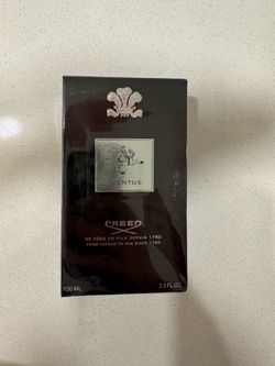 Perfumes nuevos en su caja CREED Aventus
