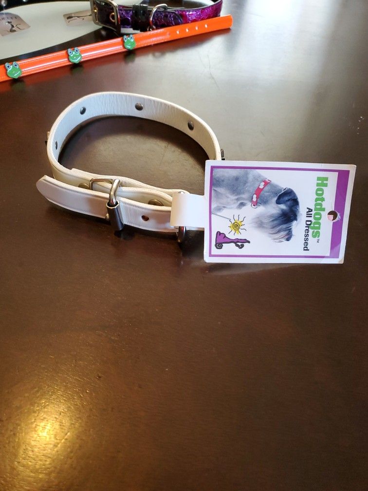 Leather Collar. White.. 20 "