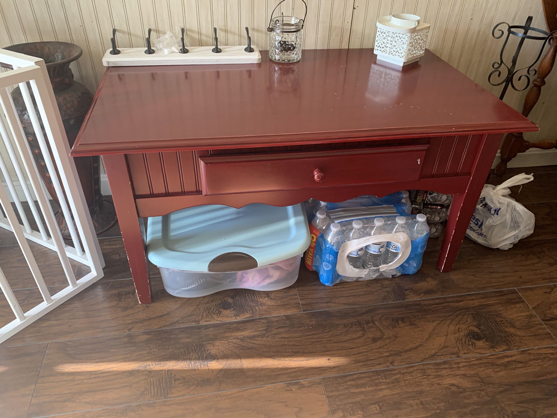 Solid Wood coffee table with pull out drawer