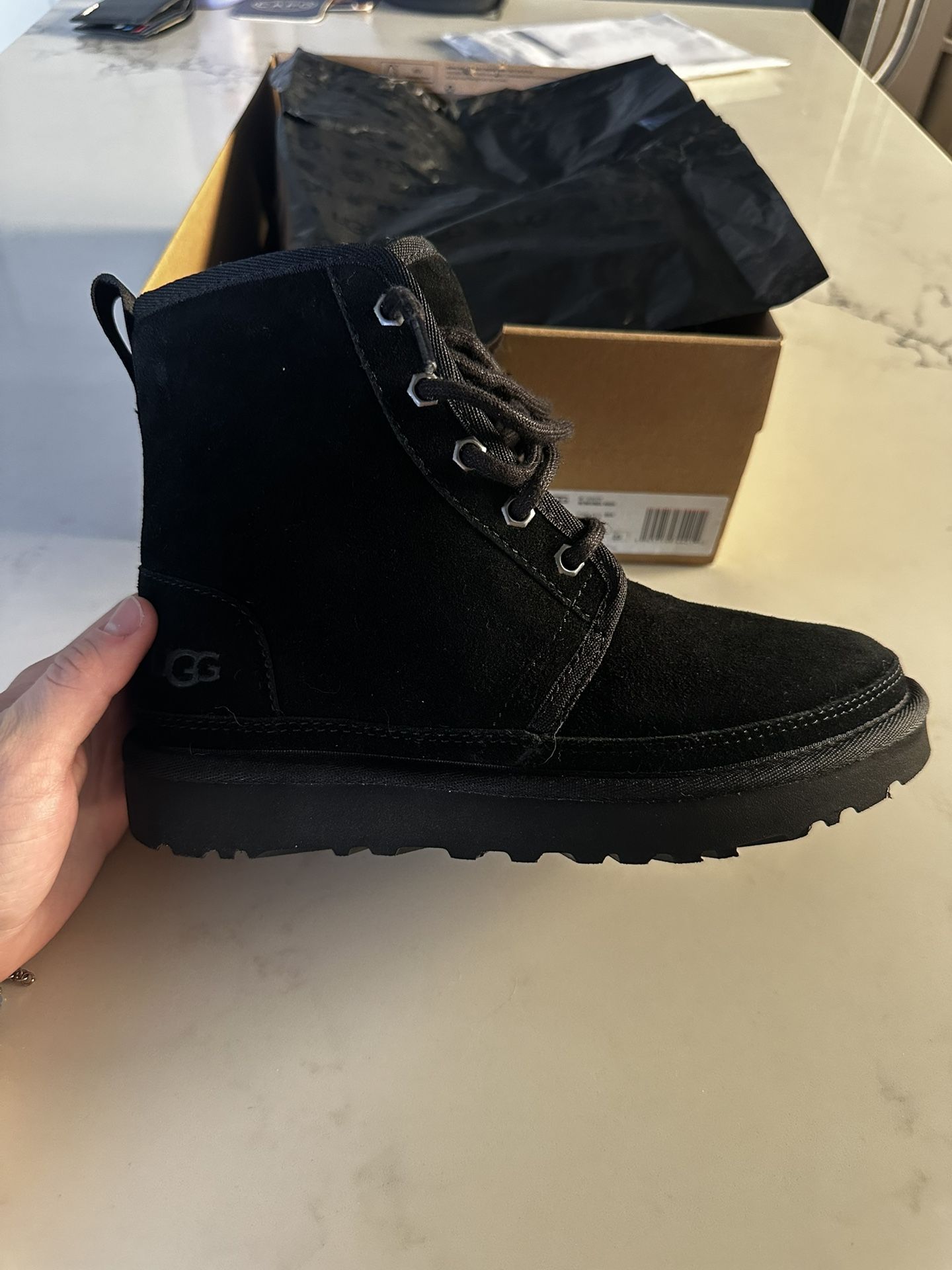 UGGS neumel Black Size 5