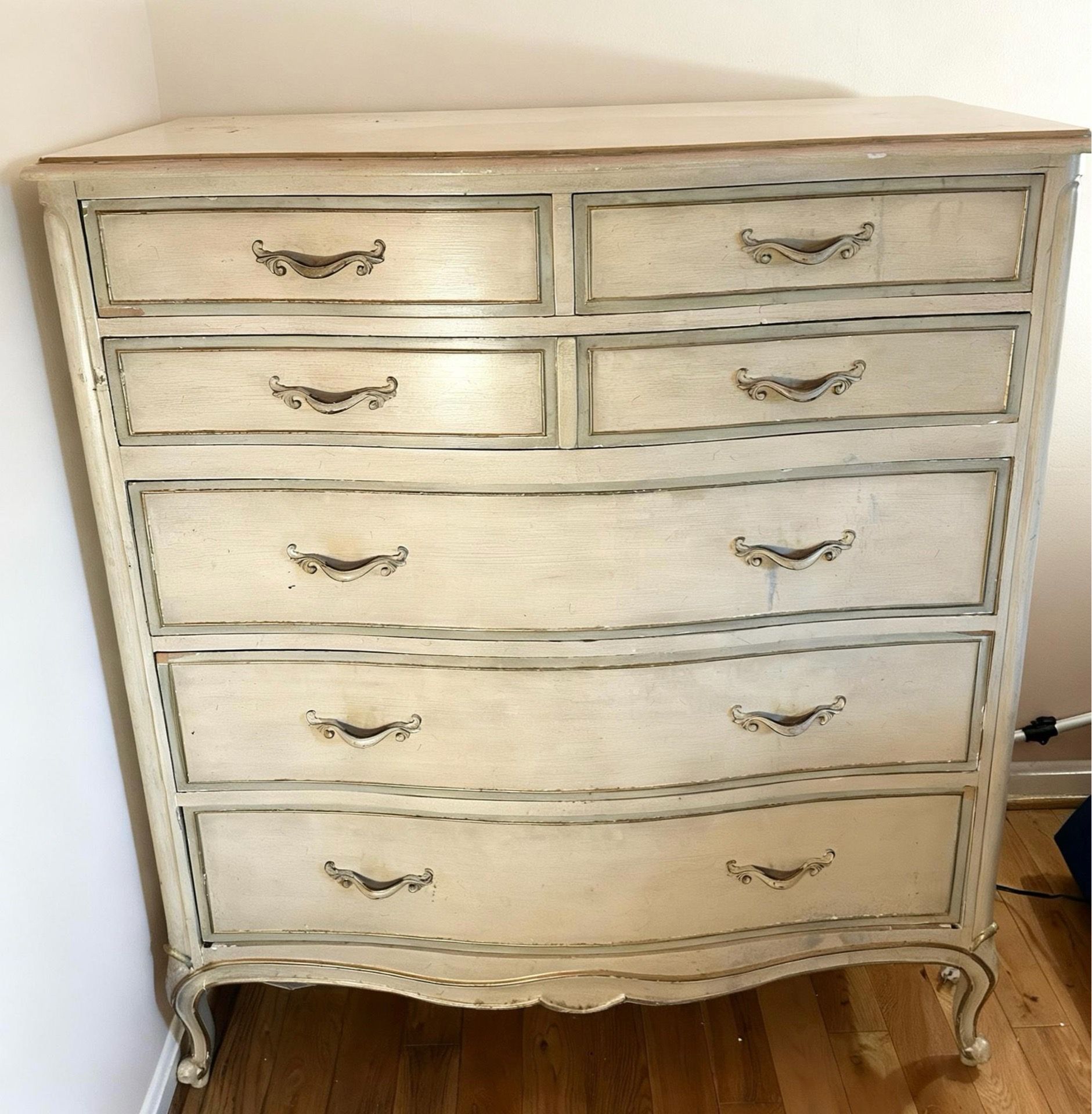 Vintage 1968 Drexel Solid Wood Dresser – French Provincial – Great DIY Project