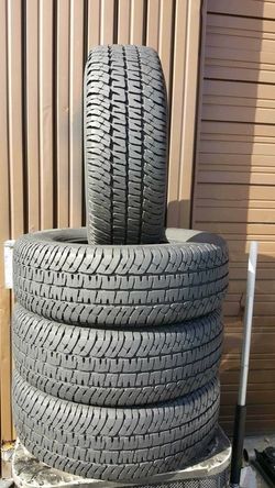 275-65-20 Michelin LT