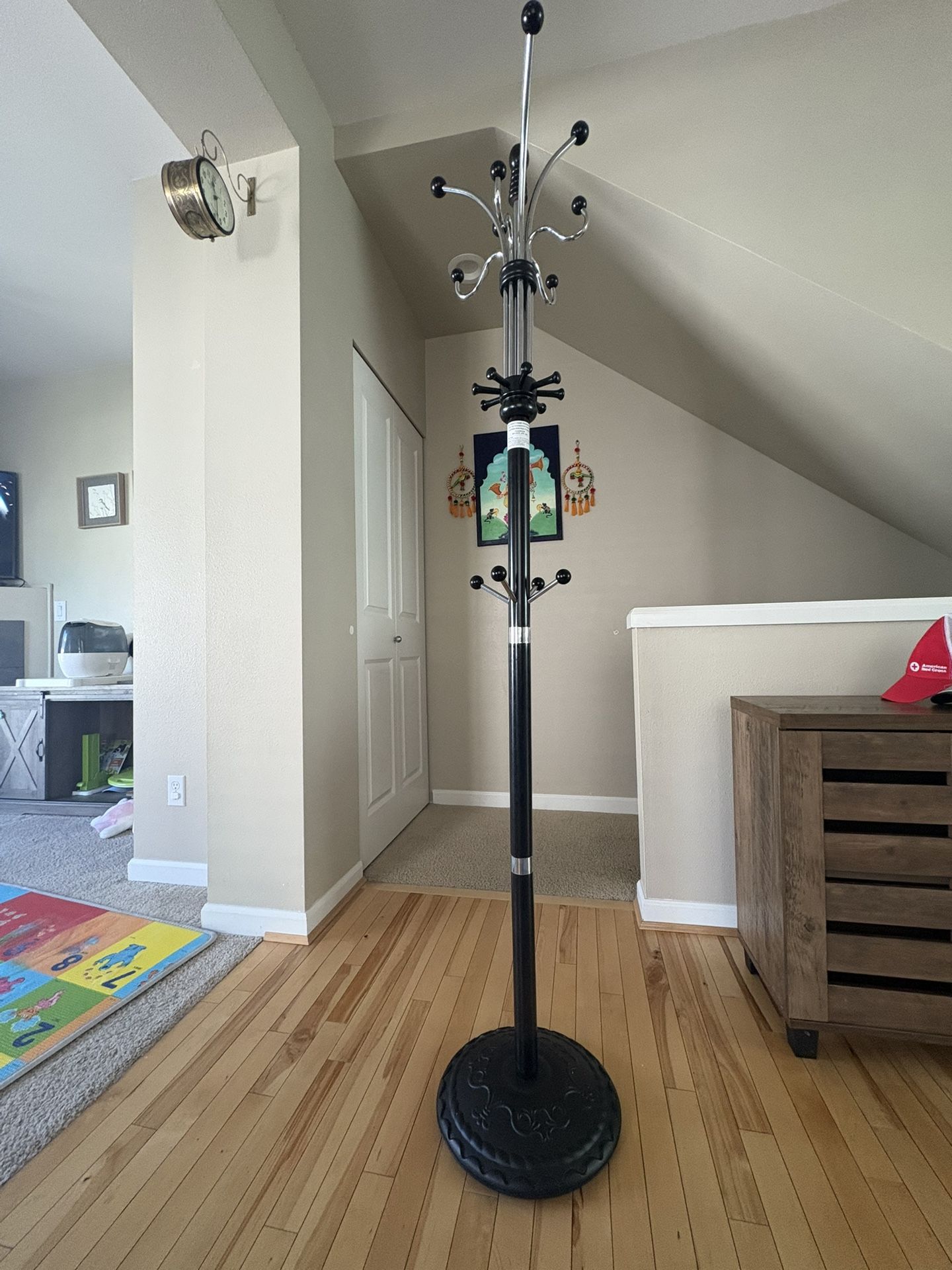 30 Hook Coat Rack