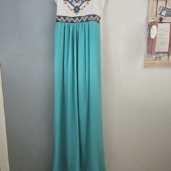 All Size Small Dresses And Rompers $5 Each