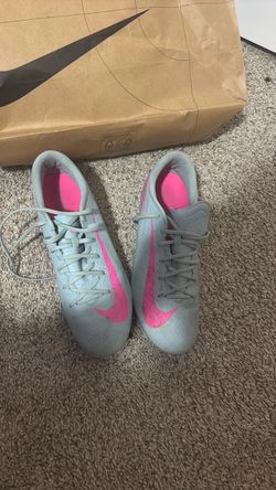 Nike mercurial academy