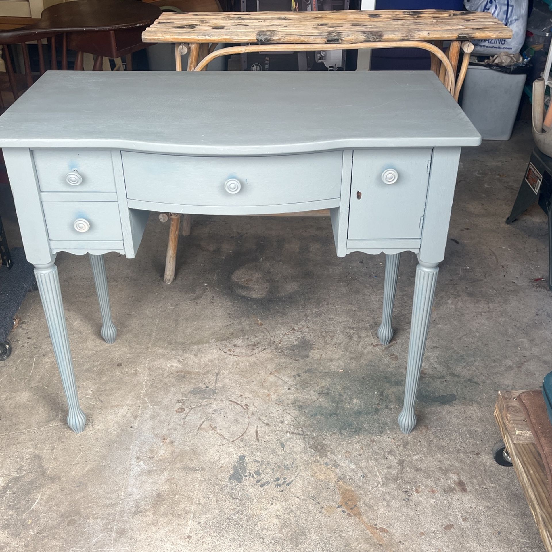 Vintage Desk/Vanity