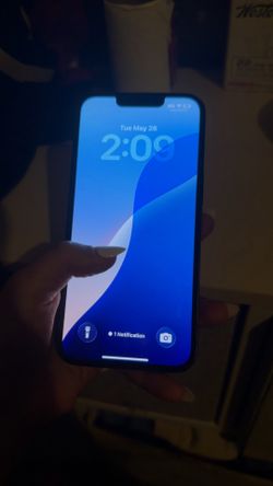 iPhone 14 midnight blue