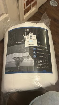 Hotel grand feather luxury 2 inch poly California king bed topper