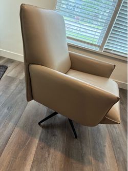 Chateau D'Ax Trophee Swivel Armchair - Decor House Furniture