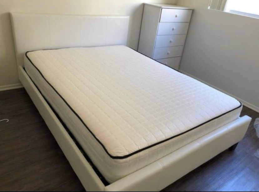 Full Platform Bed w/Mattress (Free Delivery)