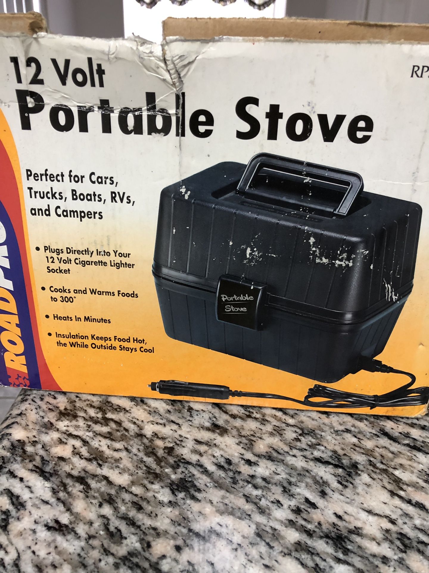 12Volt portable stove perfect for cars trucks boats, RVs and campers. Cooks and warms food to 300 “