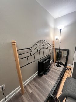 King Size Frame And Bed