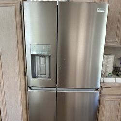 Frigidaire Fridge/Freezer