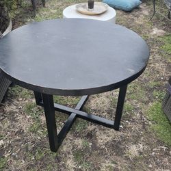 Black Round Dinner Table 