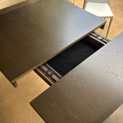 Dining Room Set Table/extension With 6 Chairs