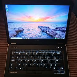 Dell Latitude 14 Inch Laptop Intel Core i7 8 GB RAM 500 GB HD DVDRW 1080P LCD ATI Radeon HD Graphics Windows Pro 64 Bit OS 