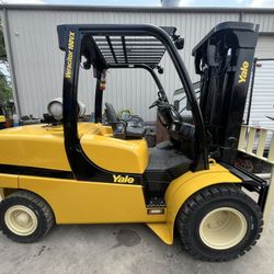 2014 YALE FORKLIFT 10,000 Lbs.