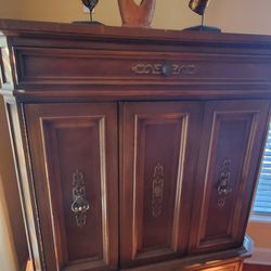 Must Go! Beautiful Antique Brown Walnut Colored Wood Armoire