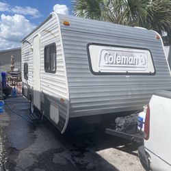 2013 Camper Coleman Lantern