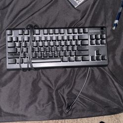 LOGITECH KEYBOARD 