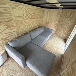 Sectional Sofa/ Couch (We Deliver) 