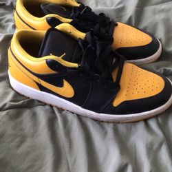 Yellow And Black Nike Jordan Size 8in Adult