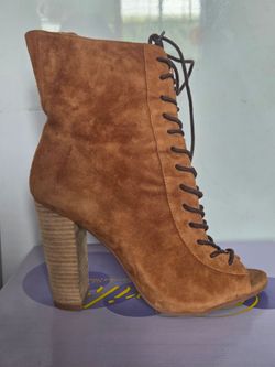 Tan High Heel Boots Size 8.5