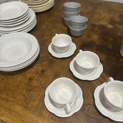 Pottery Barn Emma Dishes Dinner wear DISCONTINUED OFF “White” Cream Plates Soup Pasta Bowls Cup Saucer Snack Bowls