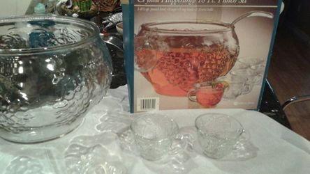 Punch bowl set
