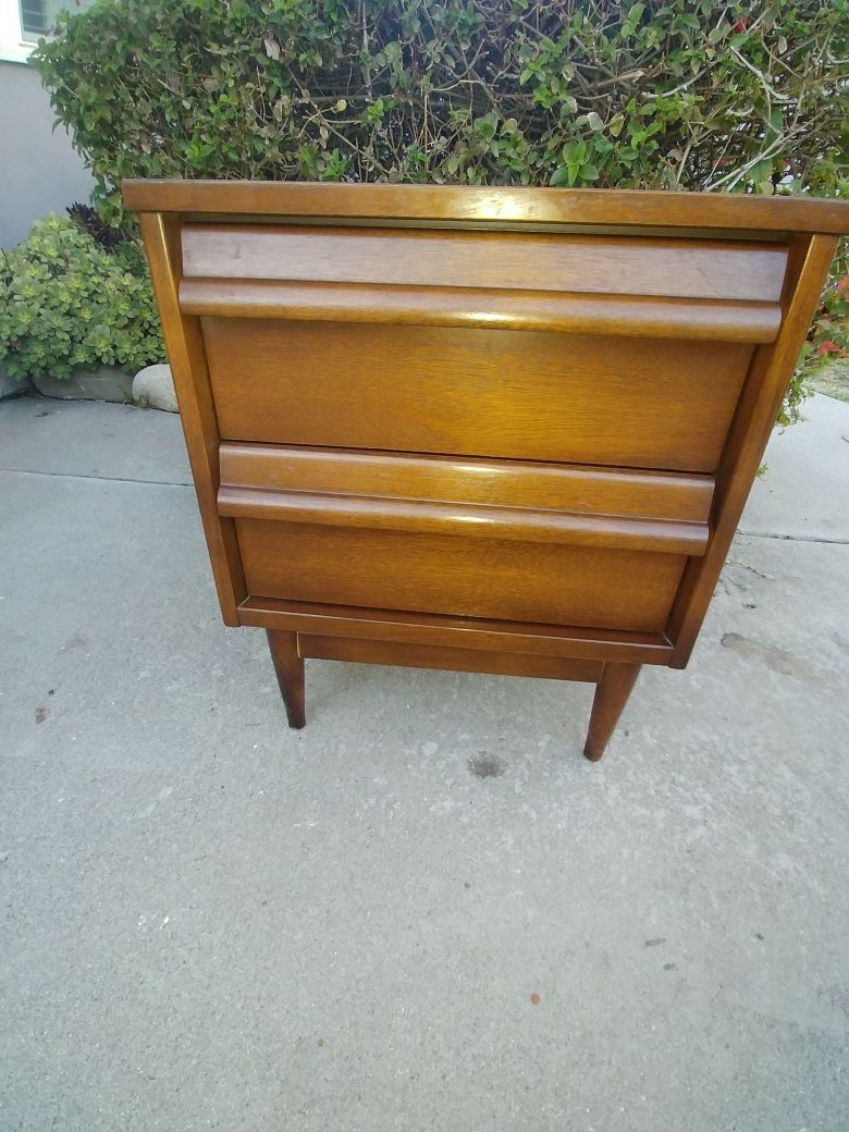 Vintage mid century night stand by Woodstock